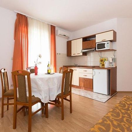 Marija F4 Apartment Krk Town Exterior foto