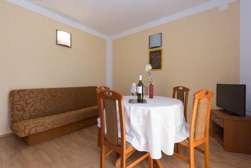 Marija F4 Apartment Krk Town Exterior foto